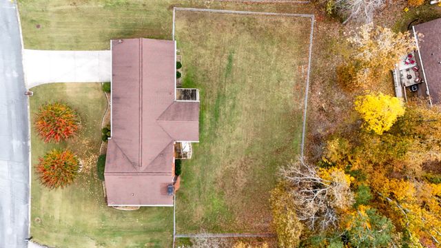 615 Larry Dr, Ringgold, GA 30736