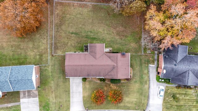 615 Larry Dr, Ringgold, GA 30736