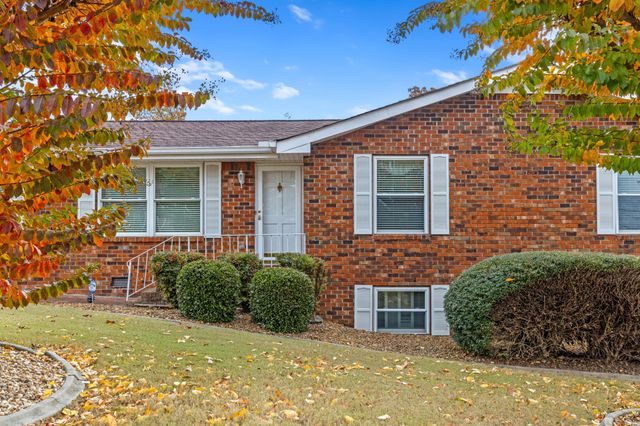 615 Larry Dr, Ringgold, GA 30736