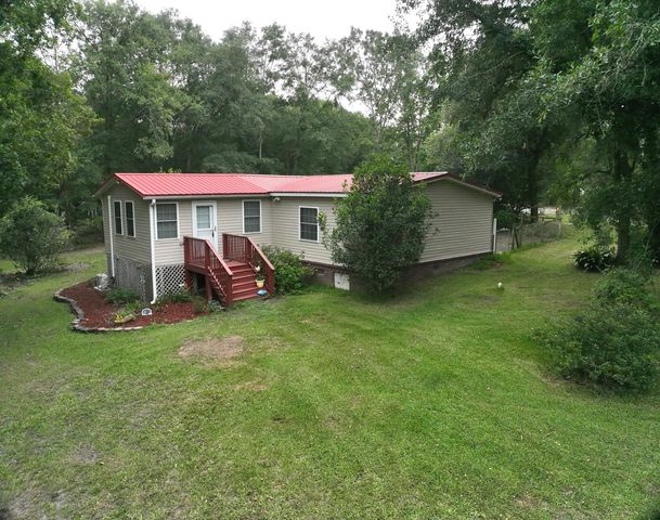 349 Bird Dog Lane, Cottageville, SC 29435