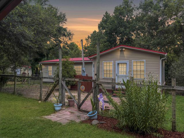 349 Bird Dog Lane, Cottageville, SC 29435
