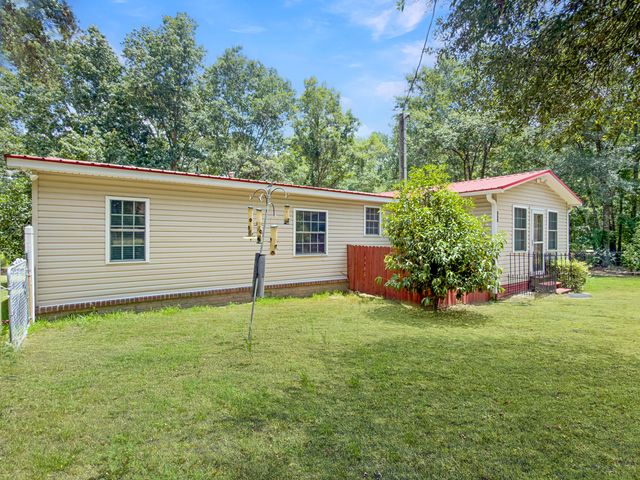 349 Bird Dog Lane, Cottageville, SC 29435