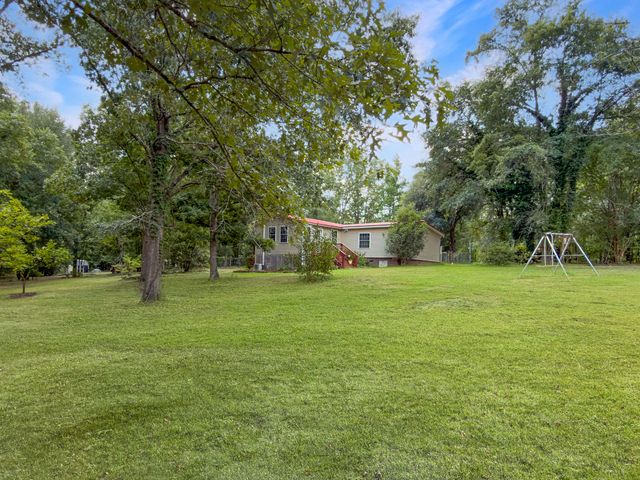 349 Bird Dog Lane, Cottageville, SC 29435