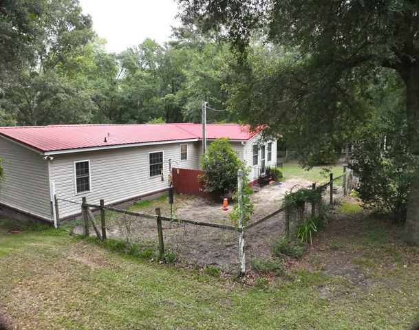349 Bird Dog Lane, Cottageville, SC 29435