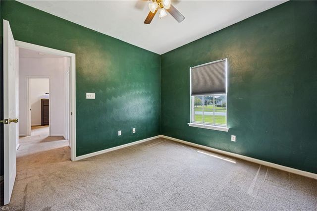 22480 York CT, Windsor, VA 23487