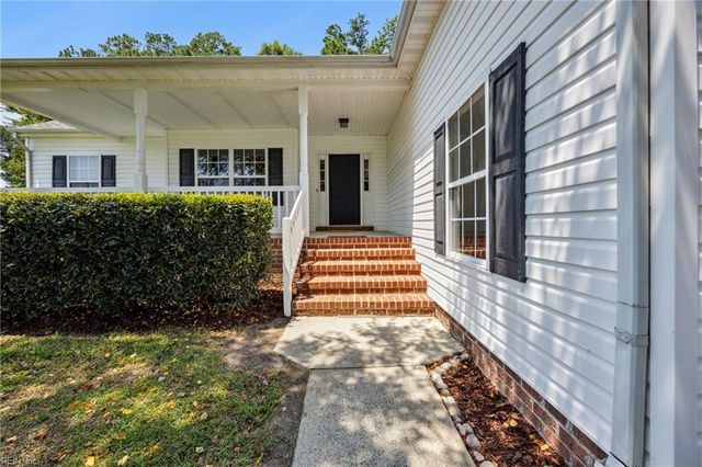 22480 York CT, Windsor, VA 23487