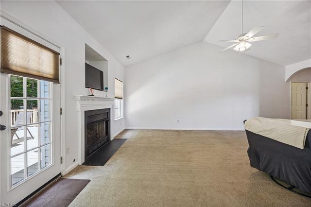 22480 York CT, Windsor, VA 23487