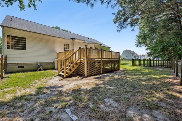 22480 York CT, Windsor, VA 23487