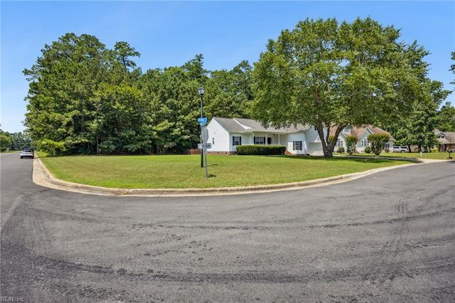 22480 York CT, Windsor, VA 23487