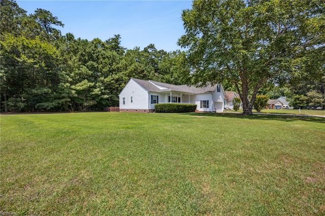 22480 York CT, Windsor, VA 23487