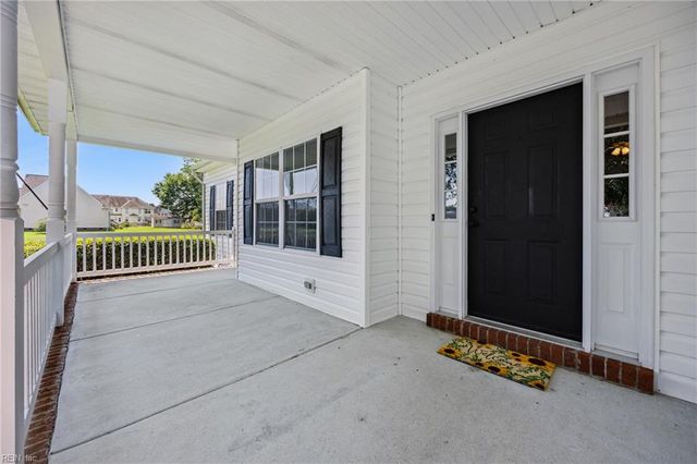 22480 York CT, Windsor, VA 23487