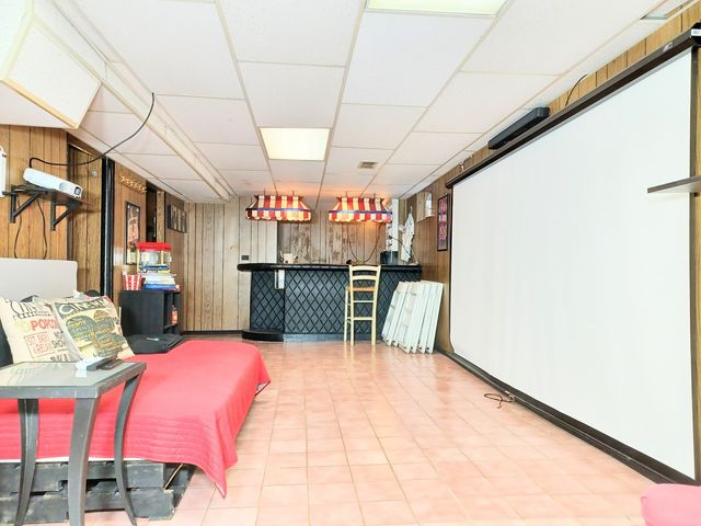 372 55th Street, Clarendon Hills, IL 60514