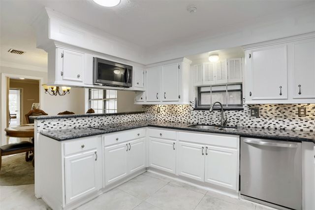 3811 Sunstone Drive, Houston, TX 77068