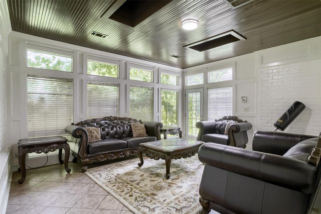 3811 Sunstone Drive, Houston, TX 77068