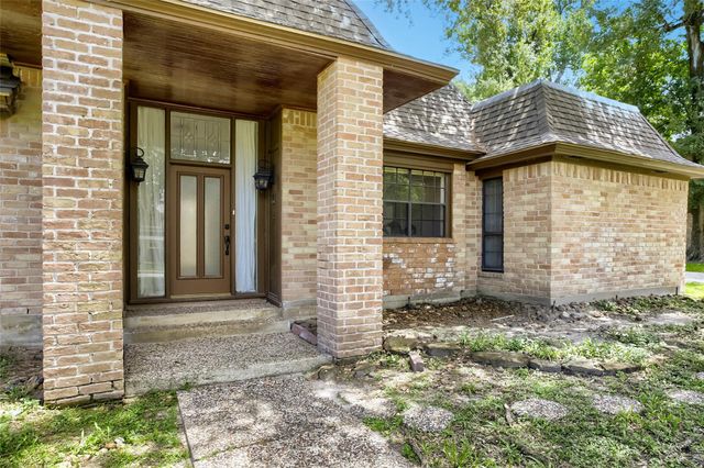 3811 Sunstone Drive, Houston, TX 77068