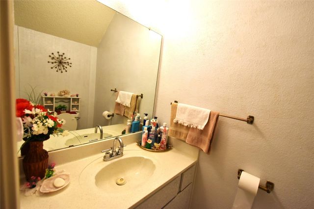 3100 Jeanetta Street 1403, Houston, TX 77063