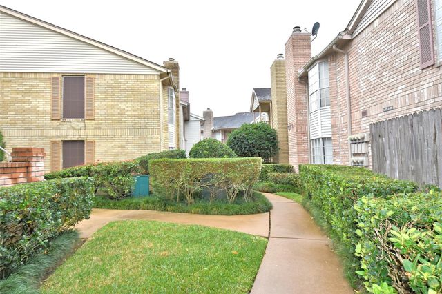 3100 Jeanetta Street 1403, Houston, TX 77063