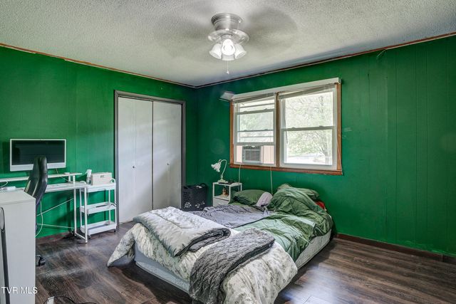 2686 Siam Road, Elizabethton, TN 37643