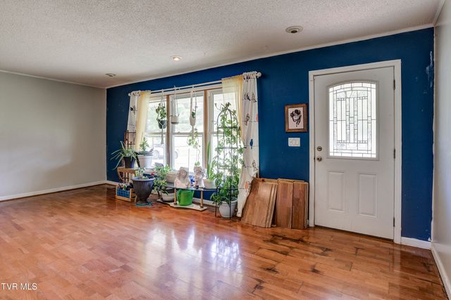 2686 Siam Road, Elizabethton, TN 37643