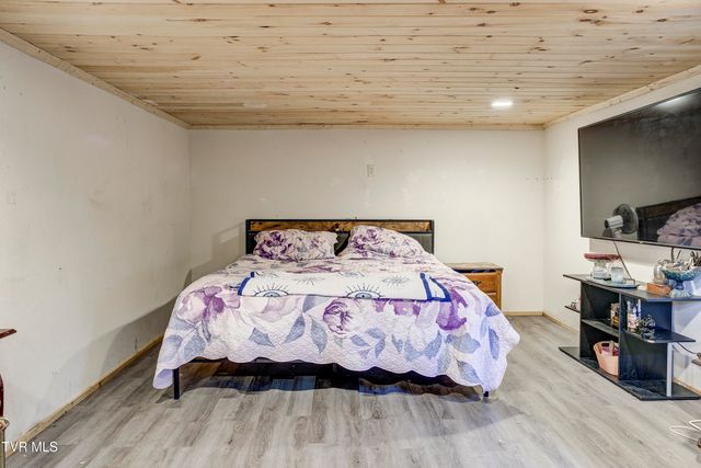 2686 Siam Road, Elizabethton, TN 37643