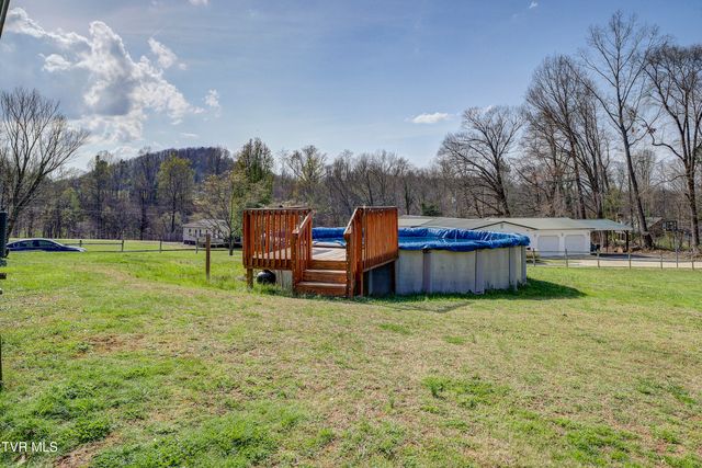 2686 Siam Road, Elizabethton, TN 37643
