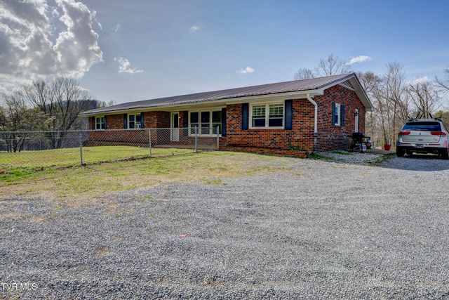 2686 Siam Road, Elizabethton, TN 37643