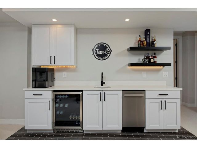 741 Saint Andrews Ln, Louisville, CO 80027