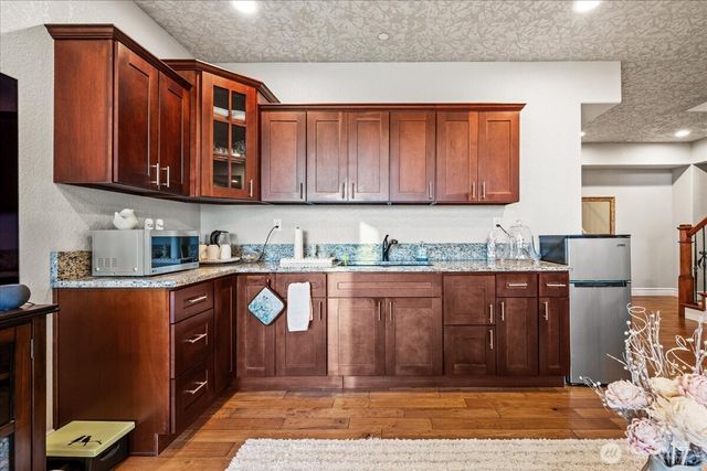 1852 N Columbia Ridge Way, Washougal, WA 98671