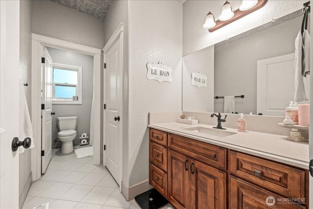 1852 N Columbia Ridge Way, Washougal, WA 98671