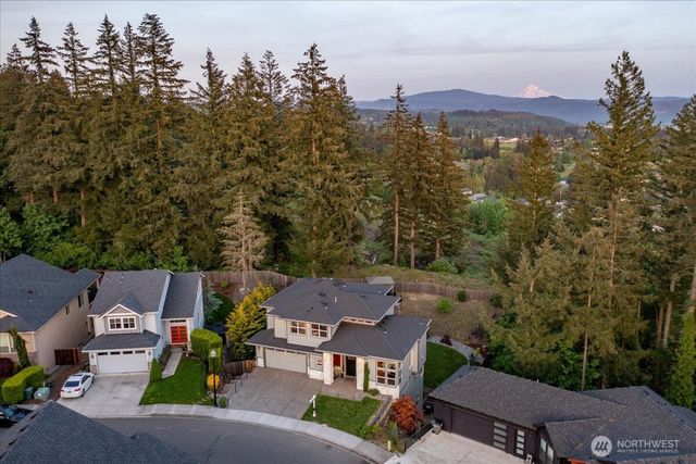 1852 N Columbia Ridge Way, Washougal, WA 98671