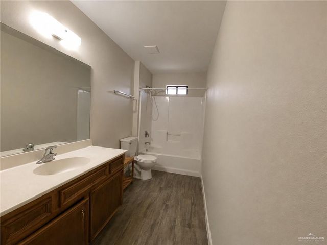 5033 Ibis Avenue, Mcallen, TX 78504