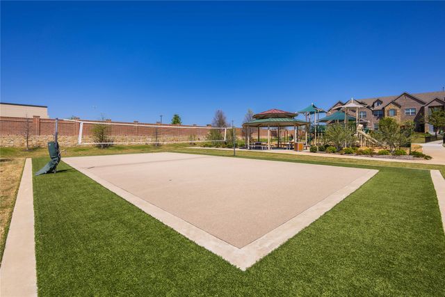 631 Cobblestone Lane, Irving, TX 75039