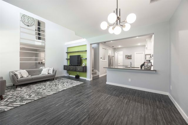 631 Cobblestone Lane, Irving, TX 75039