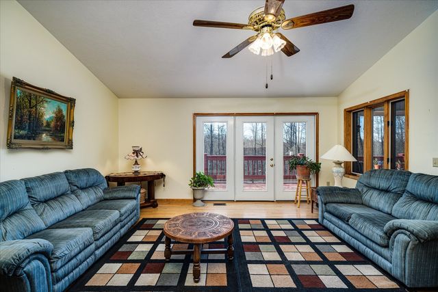 8631 Monterey Hwy, Monterey, TN 38574