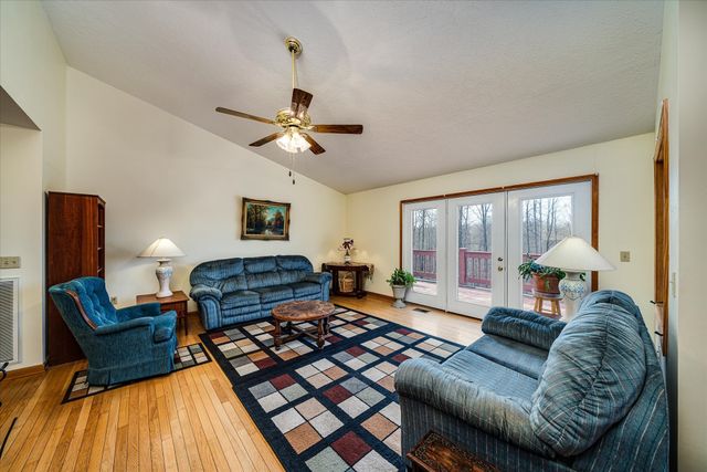 8631 Monterey Hwy, Monterey, TN 38574