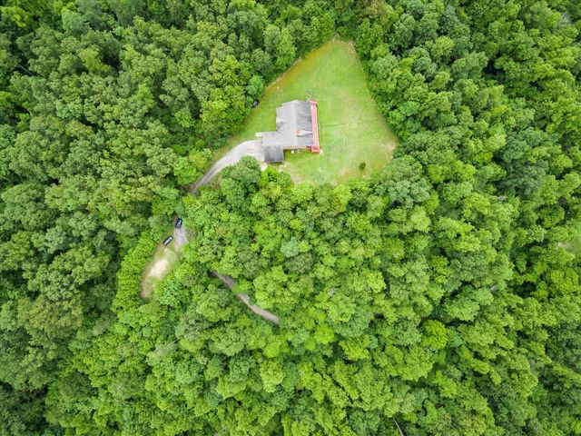 8631 Monterey Hwy, Monterey, TN 38574