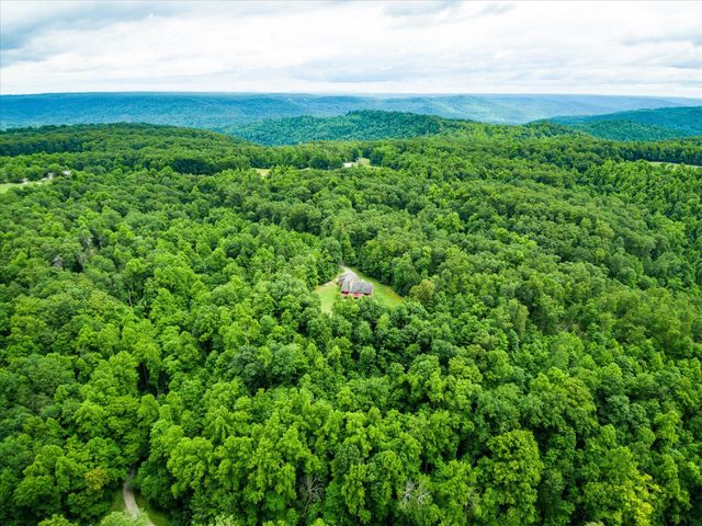 8631 Monterey Hwy, Monterey, TN 38574