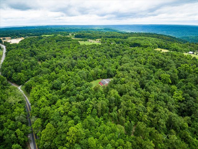 8631 Monterey Hwy, Monterey, TN 38574