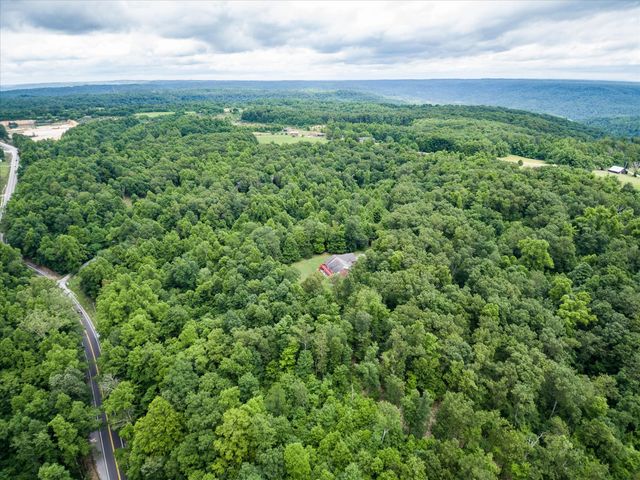 8631 Monterey Hwy, Monterey, TN 38574