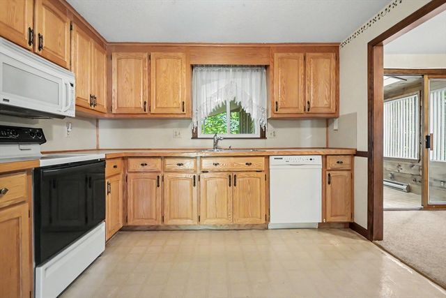 30 Sugar Hill Circle, Methuen, MA 01844
