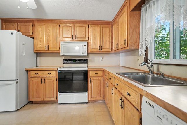 30 Sugar Hill Circle, Methuen, MA 01844