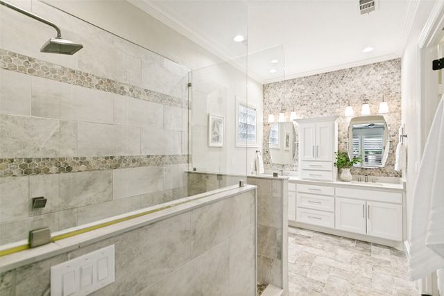45 Secluded Pond Drive, Frisco, TX 75034