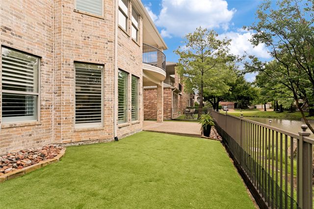 45 Secluded Pond Drive, Frisco, TX 75034
