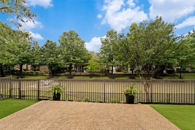 45 Secluded Pond Drive, Frisco, TX 75034