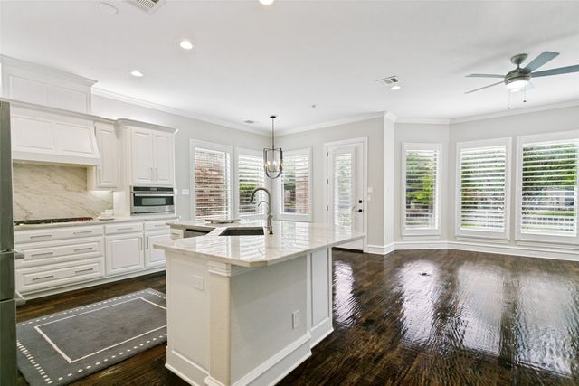 45 Secluded Pond Drive, Frisco, TX 75034