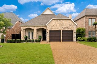 45 Secluded Pond Drive, Frisco, TX 75034