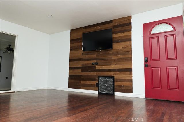 958 E Flora Street, Ontario, CA 91764