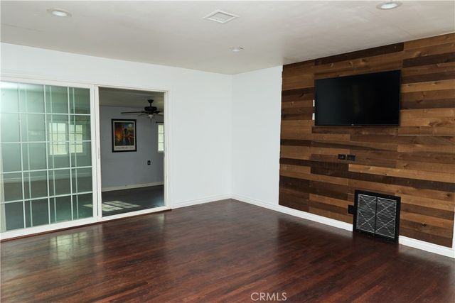 958 E Flora Street, Ontario, CA 91764