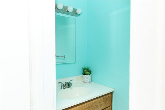 958 E Flora Street, Ontario, CA 91764