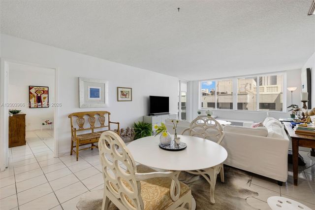 5401 Collins Ave 611, Miami Beach, FL 33140